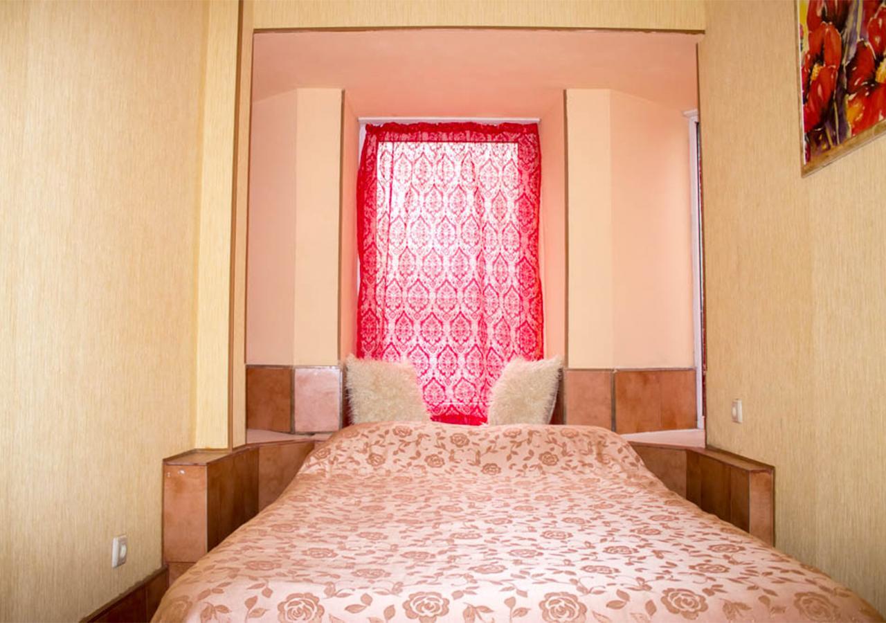 Matras Hotel Kyiv Exterior photo